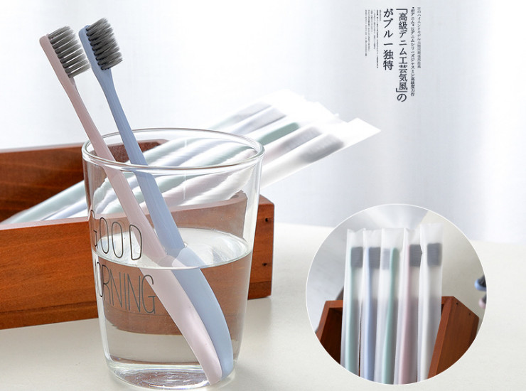 (Box) Wheat Straw Bamboo Charcoal Soft Toothbrush Travel Hotel Star Hotel Disposable Toothbrush (Door Delivery Included)