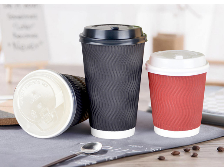 disposable tea and coffee cups
