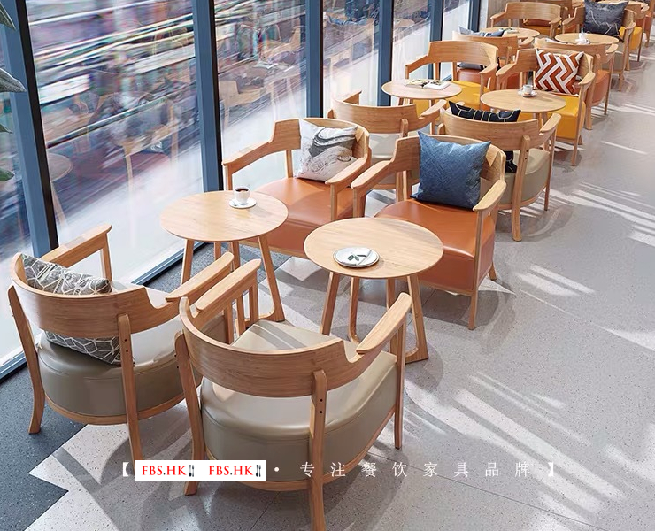 咖啡廳桌椅 烘焙書吧公司休息區洽談簡約北歐實木桌椅組合 (運費及安裝費另報)