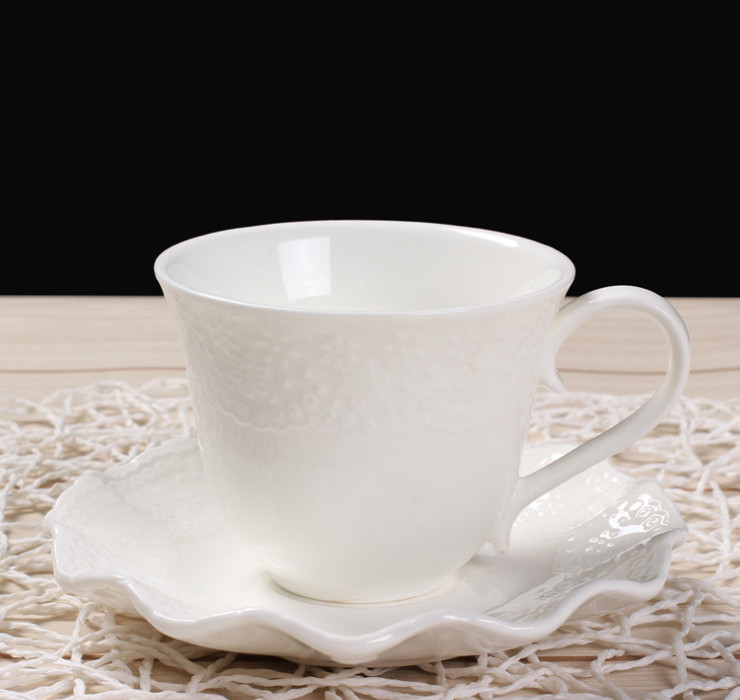 陶瓷骨瓷咖啡杯碟 歐式高檔花紋下午茶陶瓷咖啡杯碟 英式簡約骨瓷杯碟禮品套裝