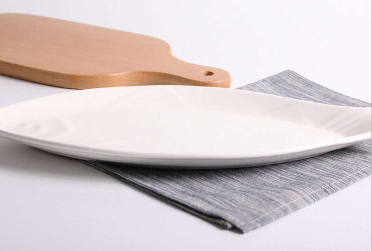 陶瓷純白橢圓16英吋純白浮雕魚盤 家用菜盤蒸魚盤子 酒店餐具陶瓷盤