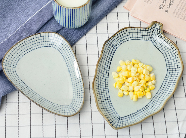 創意和風日式陶瓷盤瓜子碟菜盤涼菜盤壽司日式餐具盤