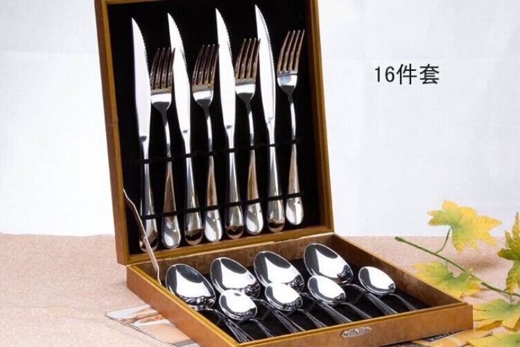 Stainless Steel Knite Fork Spoon 16 Pieces Exquisite Wooden box Set