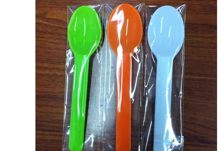 (Box) Disposable Plastic Thickened 6-inch Big Colored Spoon