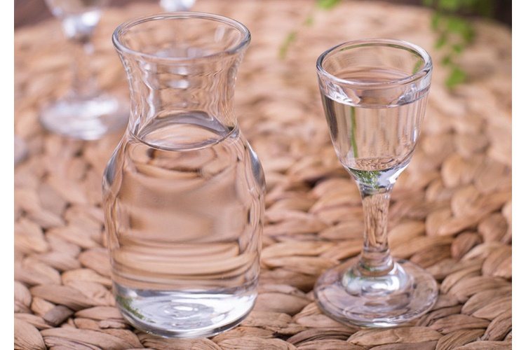US Libbey White Wine Maotai Distributor Small Glass Set