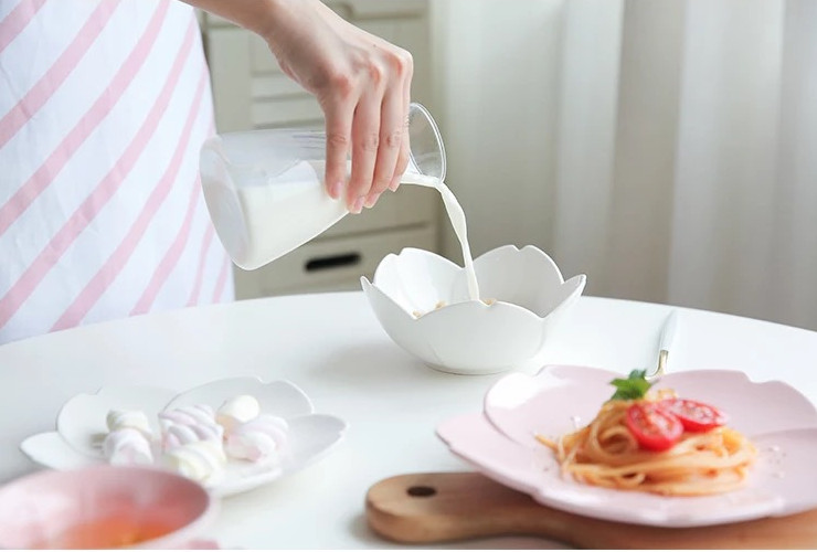 日式漸變花瓣陶瓷餐具西餐盤咖啡杯醬料碟花瓣菜盤甜品烘焙碗
